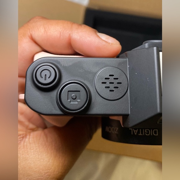 Pink 4K Digital Camera, 56MP Camera with 180° Flip Screen, - Picture 13 of 17